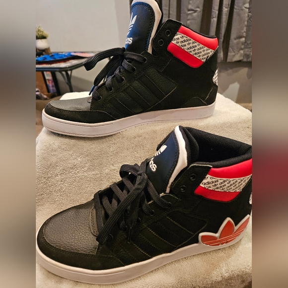 ADIDAS HARD COURT HIGH TRANSMISSION PACK SNEAKERS - Picture 3 of 5